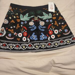 BBWM Woman Embroidered Floral Black Skirt